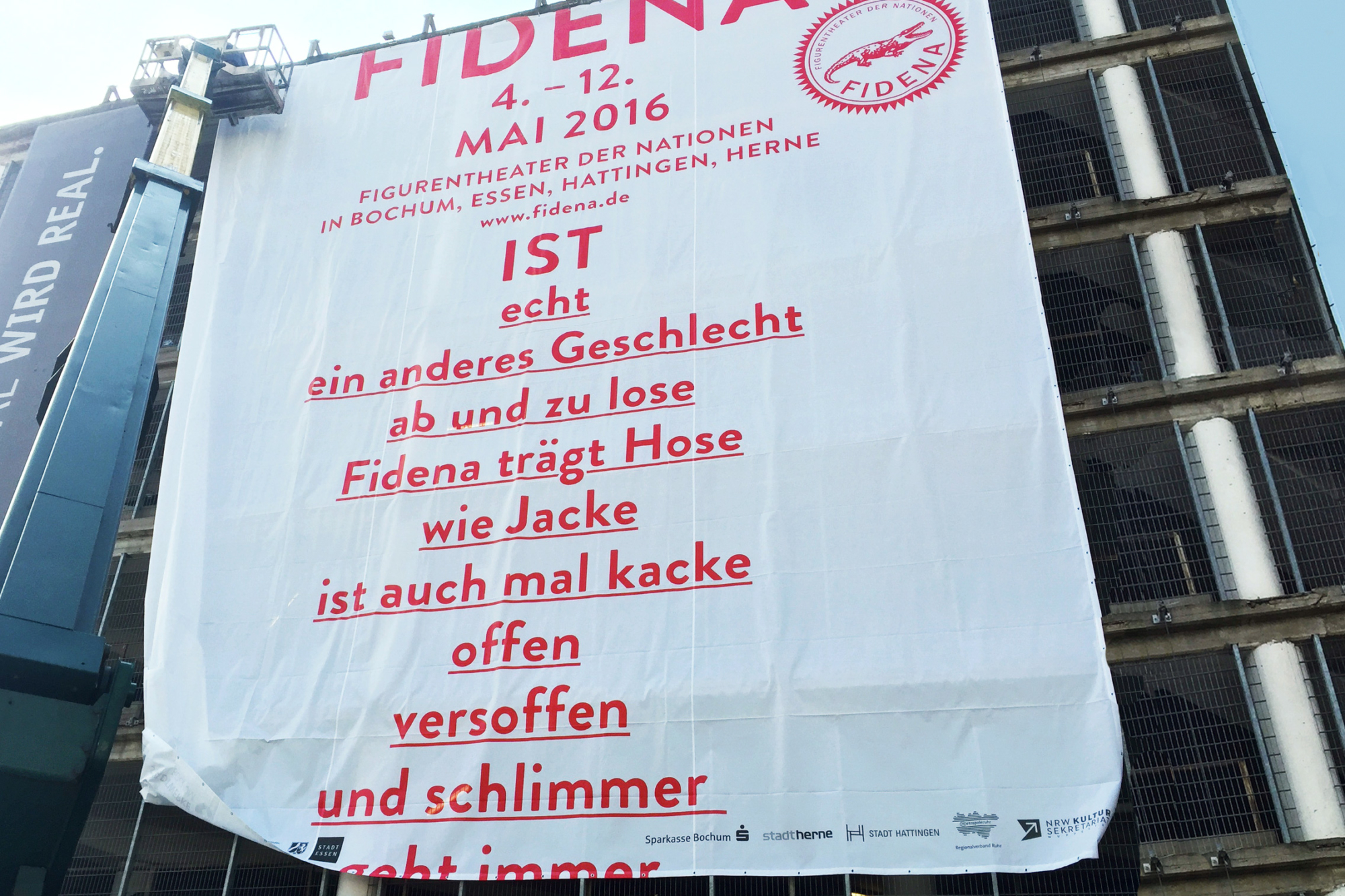 Plakat-riesig-e1510761141598
