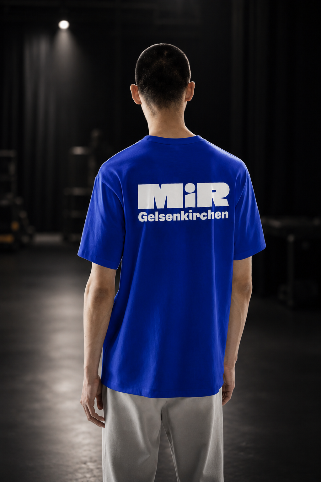 MiR_T-Shirt_Mockup_Buehne2 MiR T Shirt Mockup Buehne2